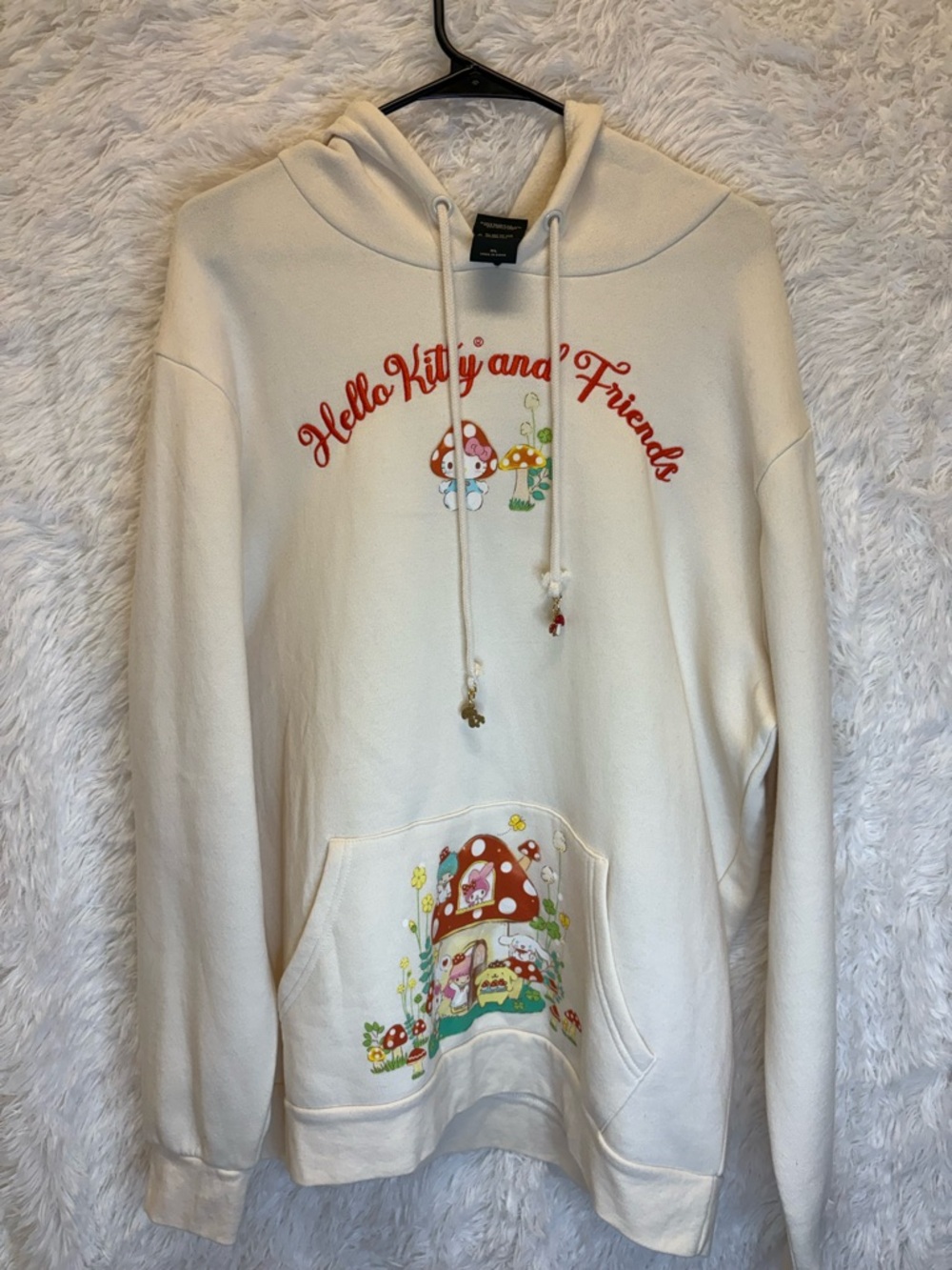 Hello Kitty & Friends | Box Lunch Exclusive | White Cream Hoodie | NWT | Size XL
